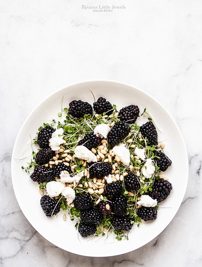 Backberry Salad with Arugula Sprouts & Mint | Bijouxs Little Jewels